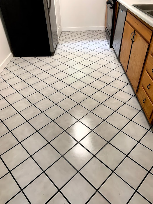 Clean tile and grout floor in a Pro-Techs customer home